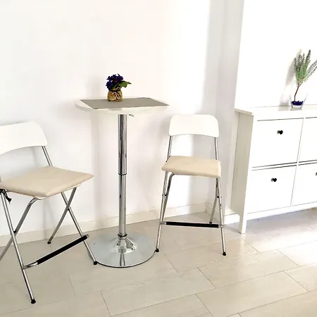 בית הארחה Oyo Duc De Gaeta 3*