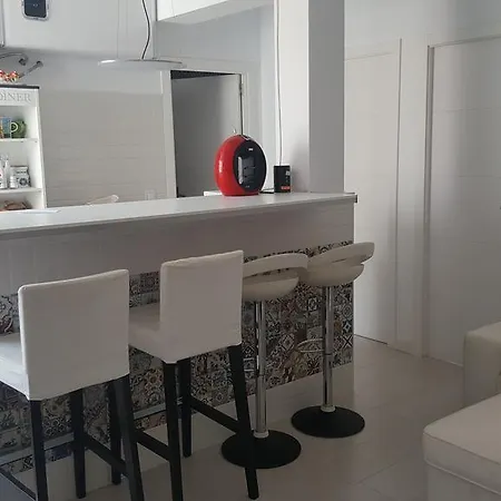 בית הארחה Oyo Duc De Gaeta ולנסיה